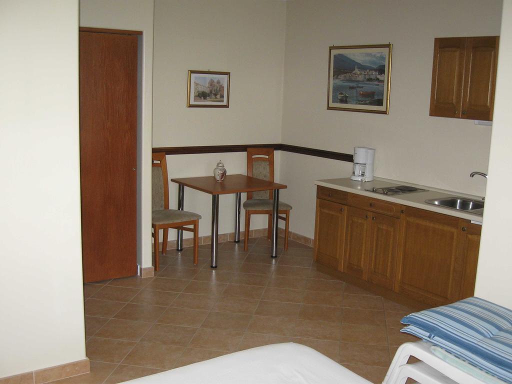 Americana Luxury Apartments Zablaće Екстериор снимка